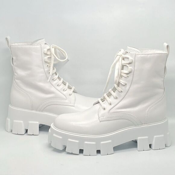 Prada Monolith Leather & Nylon Lug Sole Combat boots size 40 - Picture 8 of 13